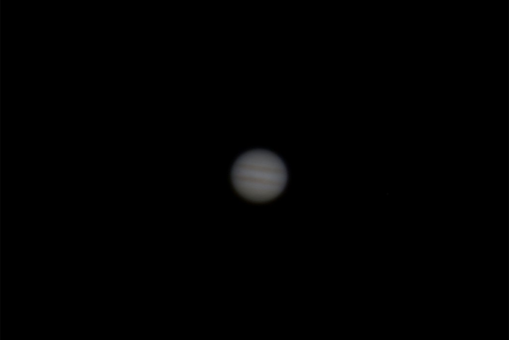 Jupiter mit DSLR und Barlow am 12"-Dobson fotografiert. Visueller Seheindruck ca. 170-fache Vergrößerung